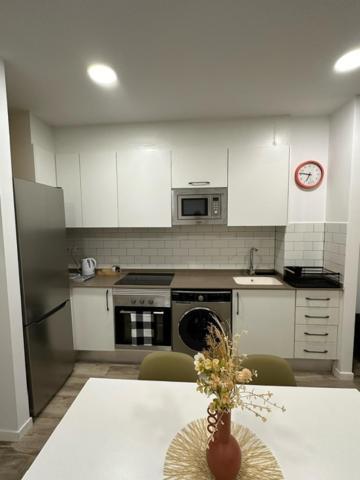Apartamentos 1240 Benlloch Valencia Luaran gambar